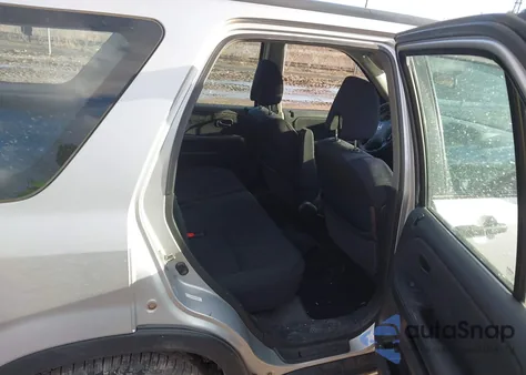 2005 Honda Cr-V Lx z USA, uszkodzony, nr VIN SHSRD68525U308027